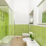 Maison Ro' 4* Мета