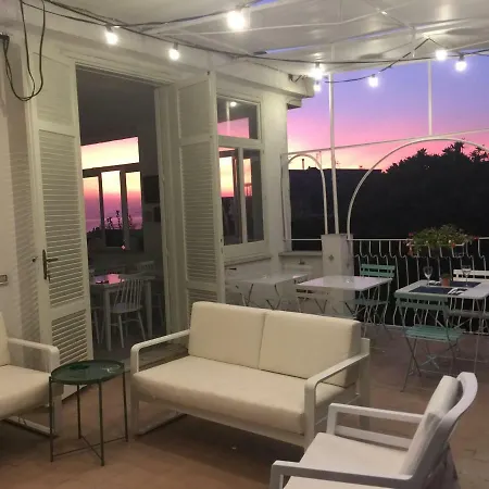 Pensjonat Maison Ro' 4*