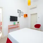 Maison Ro' ميتا