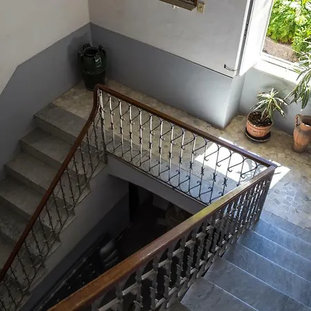 Maison Ro' * Meta